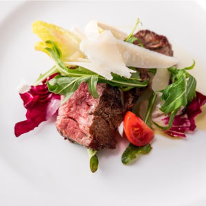 3種お肉のステーキ 季節の焼き野菜を添えて